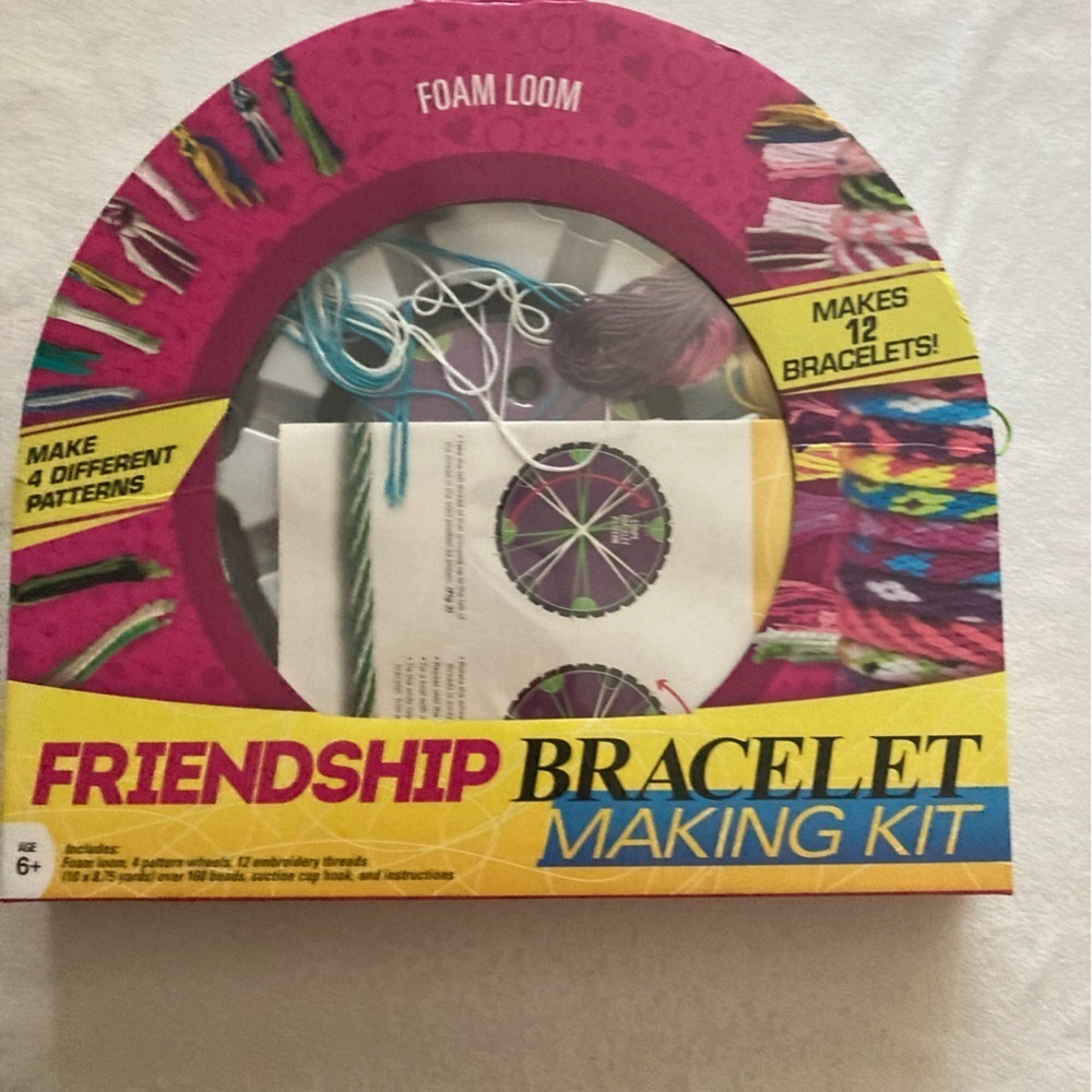 FRIENDSHIP bracelet making kit used